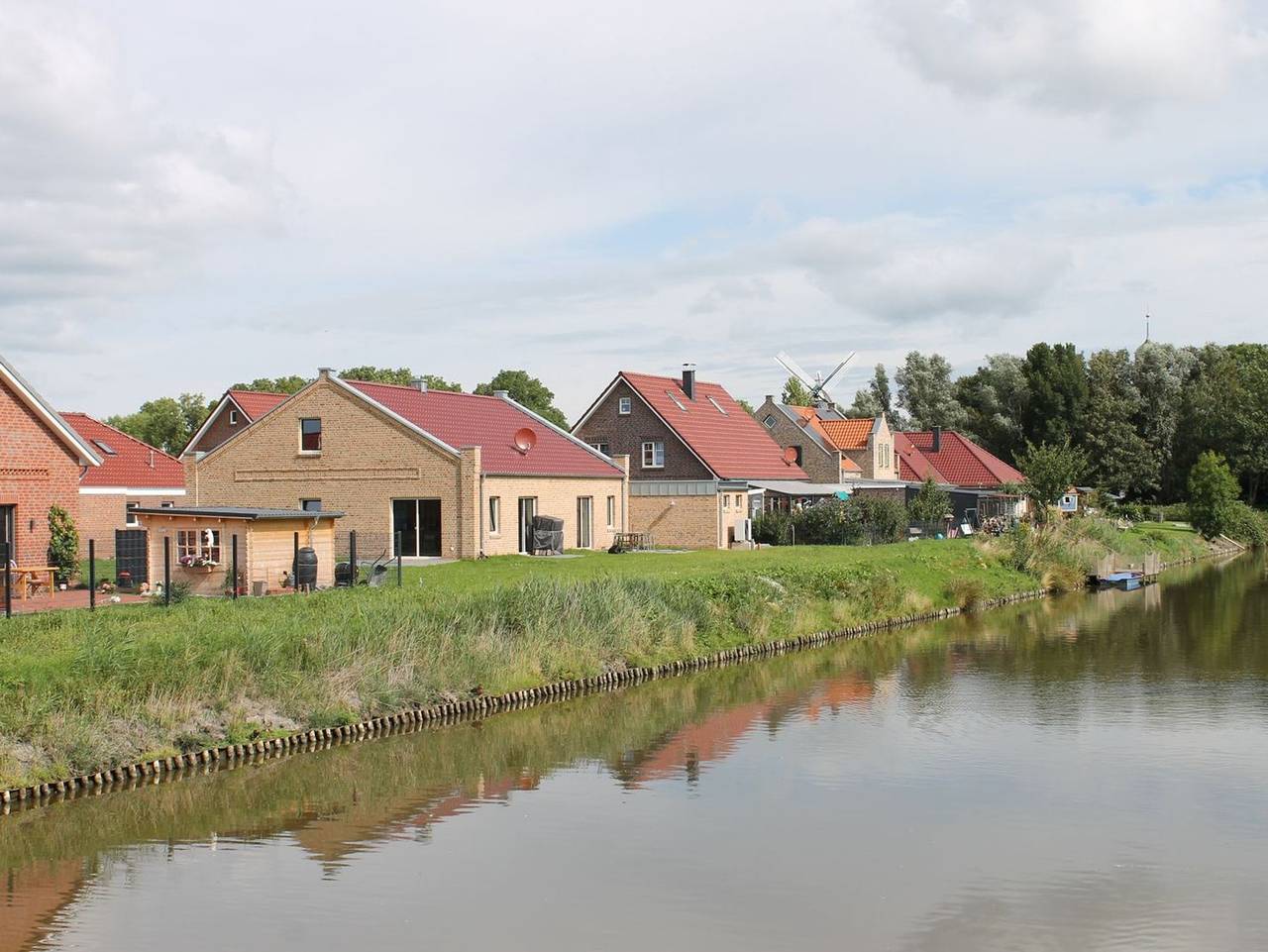 Ferienhaus Huus an´t Deep 45246 in Dollart, Ditzum