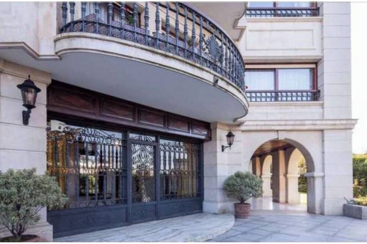 Holiday rental for 10 people, with balcony and garden in Santander