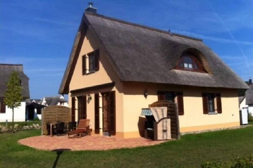 Strandnahes Ferienhaus mit Sauna inkl. Nebenkosten, home-office möglich in Hauptstrand Glowe, Glowe