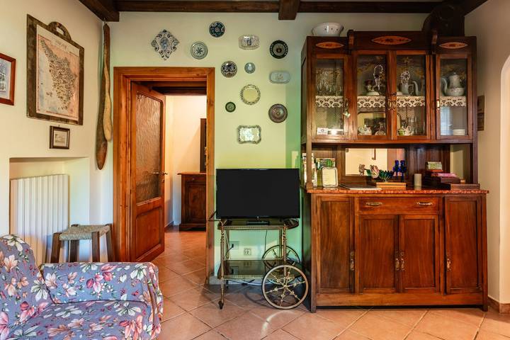 Casa Vacanze 'Appartamento Paola, 2km dalle Mura di Lucca' con Wi-Fi in Lucca, Provincia di Lucca