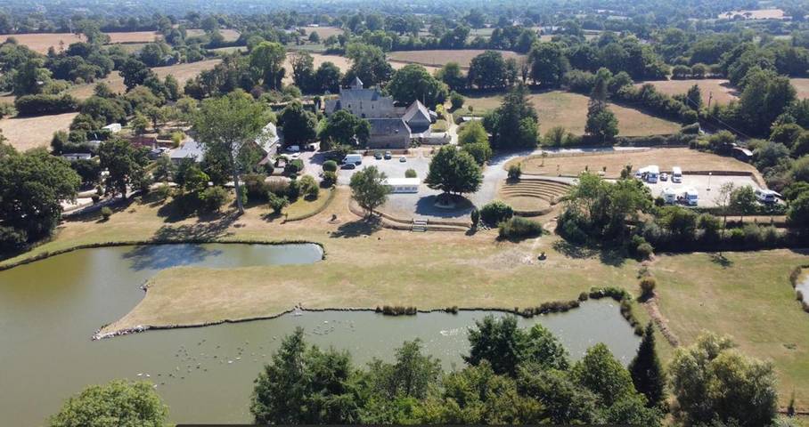 Chambre d’hôte pour 4 personnes, avec piscine et jardin, animaux acceptés dans la Manche - 4
