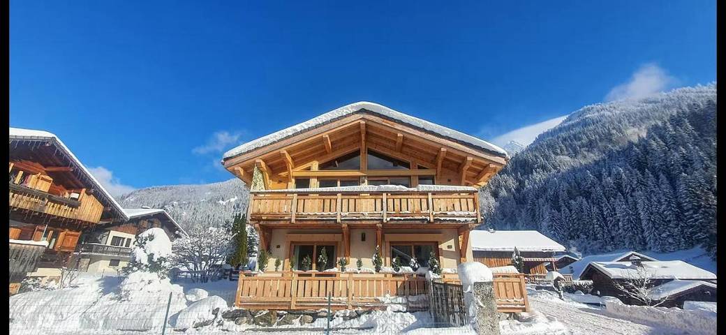 Chalet pour 5 personnes, avec vue et terrasse à Les Contamines-Montjoie