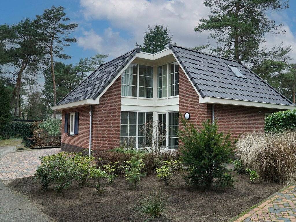 Villa a Beekbergen con terrazza in Beekbergen, Veluwe