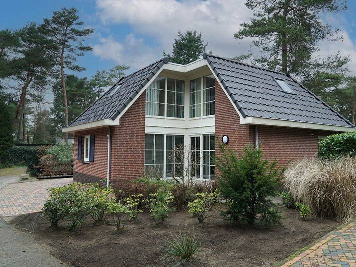 Villa voor 6 personen, with Terras and Tuin as well as Sauna in Beekbergen