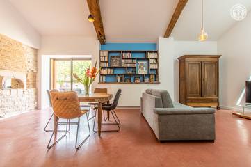 Gîte pour 4 personnes, avec terrasse et jardin à Montbellet