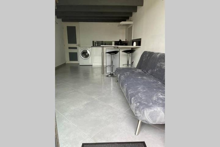 Gîte pour 3 personnes, avec terrasse et jacuzzi à Junas - 3