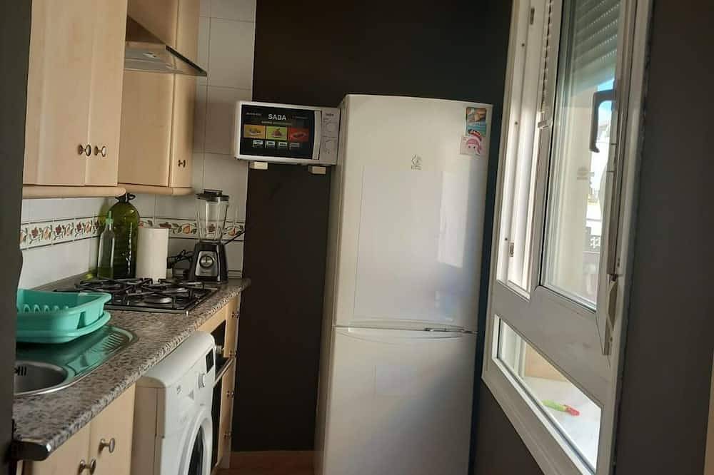 Apartamento entero, Apartamento 'Apartamento Bahia' con Wi-Fi in Playa El Rinconcillo, Algeciras