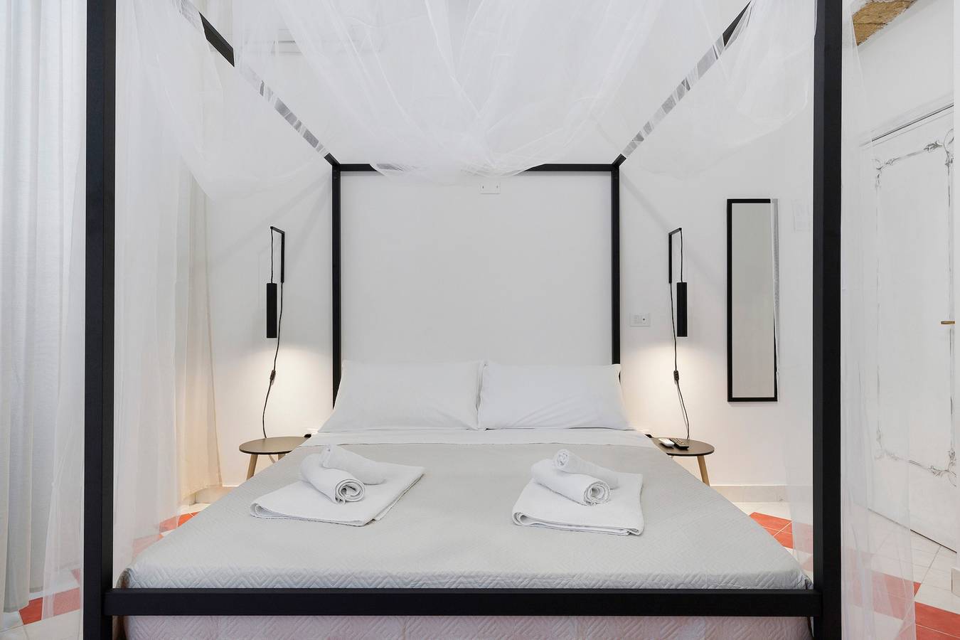 Habitación 'Myla's Rooms - 1' con balcón, Wi-Fi y aire acondicionado in Palermo, Provincia de Palermo
