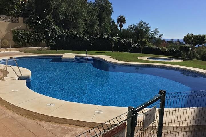 Appartamento vacanze per 4 persone, con giardino e piscina nonché terrazza - 1