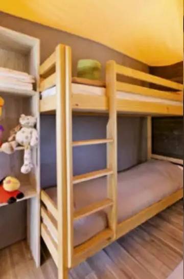 Camping für 4 Personen in Saint-Geniez-d'Olt, Parc naturel régional de l'Aubrac, Bild 4