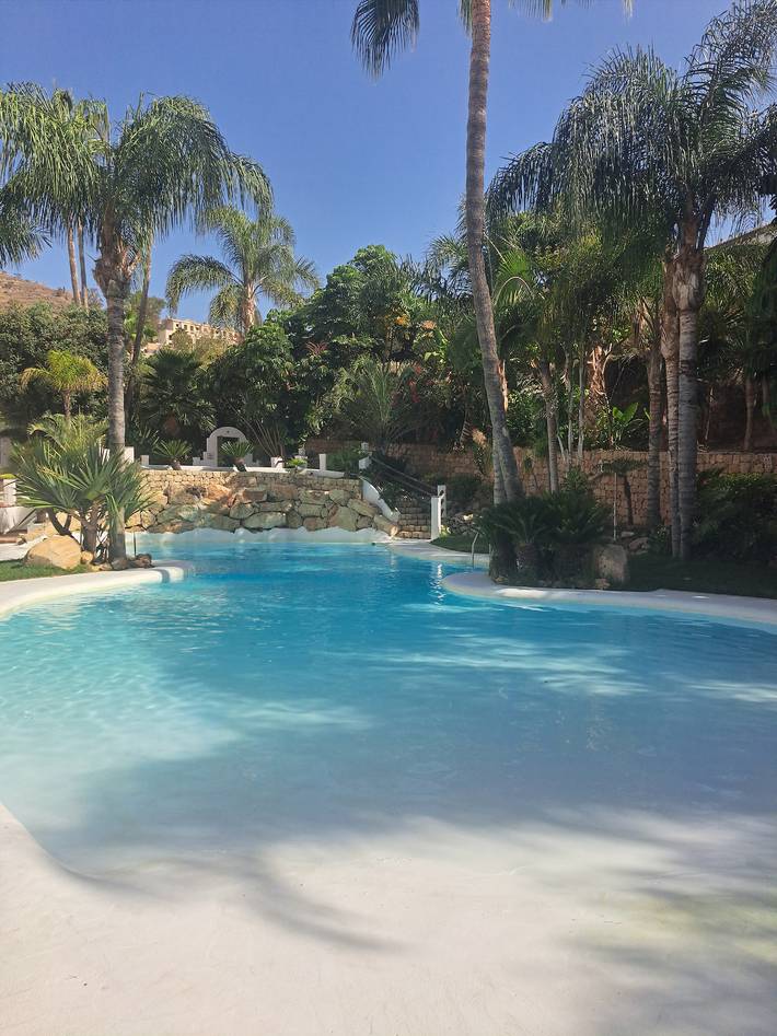 Vacation rental for 6 people, with garden in Spain