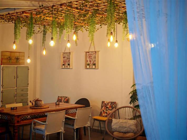 Casa rural para 12 personas, con piscina además de jardín y balcón, Se admiten mascotas en Cambil - 3