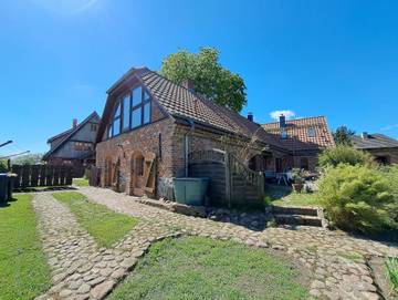 Ferienwohnung für 4 Personen, mit Terrasse und Garten, kinderfreundlich in Möllenhagen