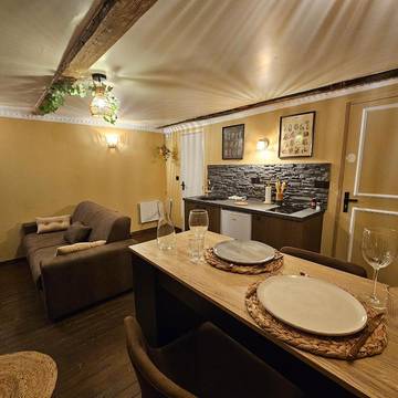 Gîte pour 2 personnes dans Place Ducale Charleville Mezieres