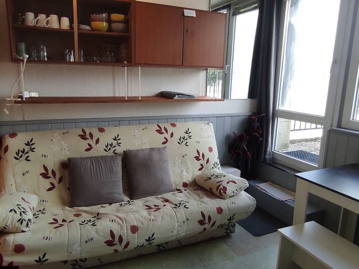 Gîte pour 4 personnes, avec terrasse dans Région de Besse-et-Saint-Anastaise - 2