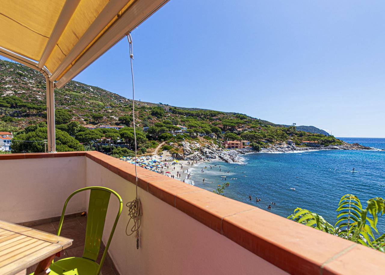 Ganze Ferienwohnung, Ferienwohnung für 2 Personen mit Terrasse in Campo nell'Elba, Elba