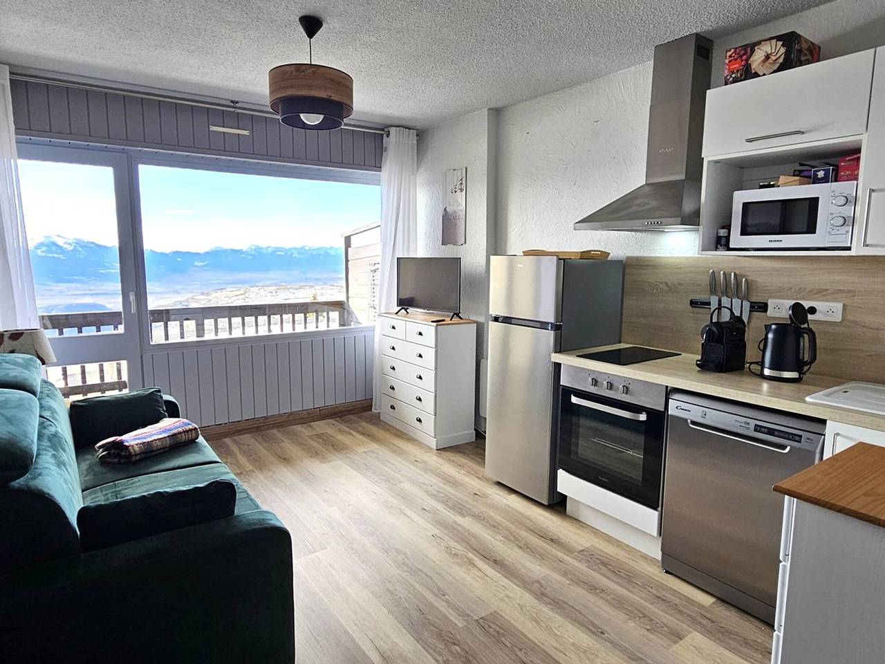 Entire studio, Studio Cabin 2 Pers - Comfort with Parking in Font-Romeu in Font-Romeu-Odeillo-Via, Prades region