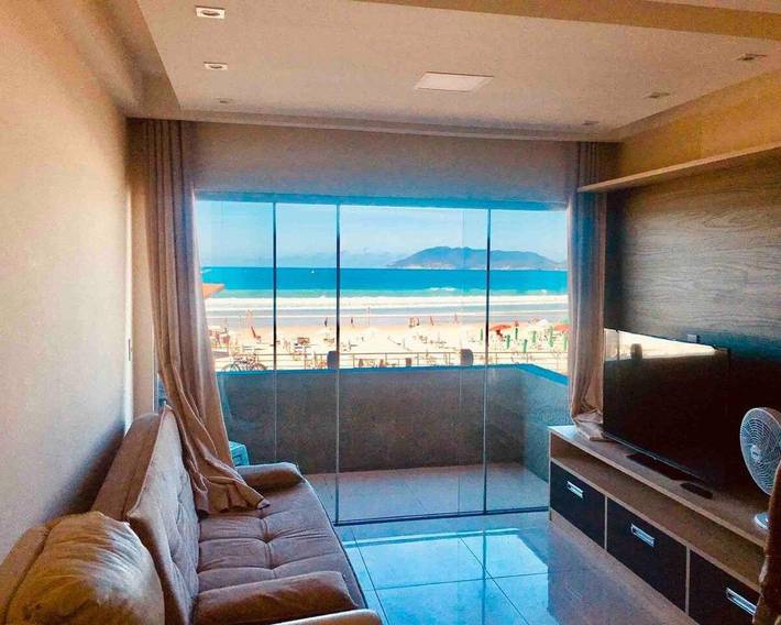 Casas e apartamentos de temporada para 8 pessoas, com animais de estimação na Praia do Forte (Cabo Frio)