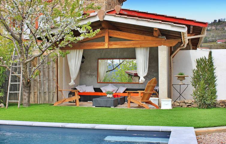 Location de vacances pour 14 personnes, avec terrasse et piscine à Empurany - 3