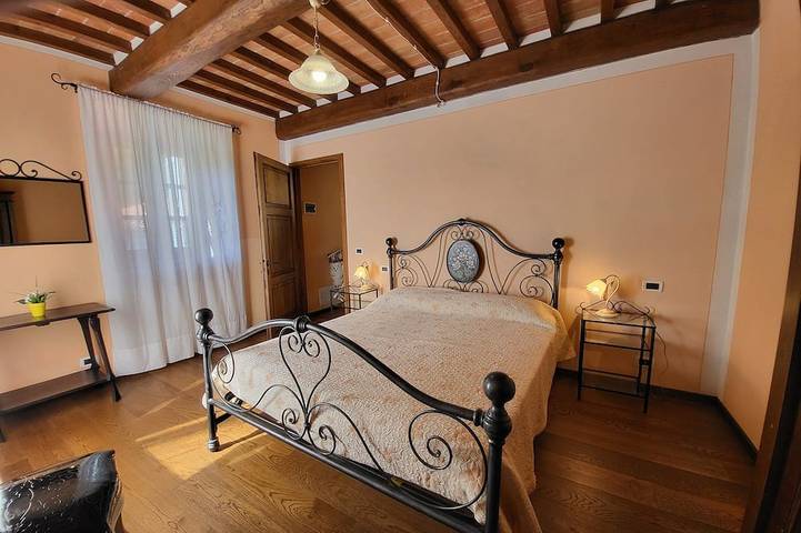 Borgo Mulino,  piscina privata, vista montagne, WIFI, ristorante a piedi in Fabbriche di Vallico, Fabbriche di Vergemoli