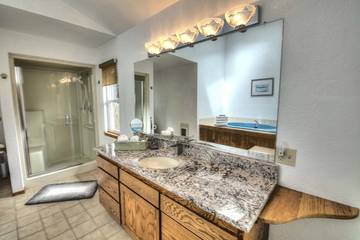 Vacation Home for 8 Guests in Yachats, Oregon Coast, Picture 3