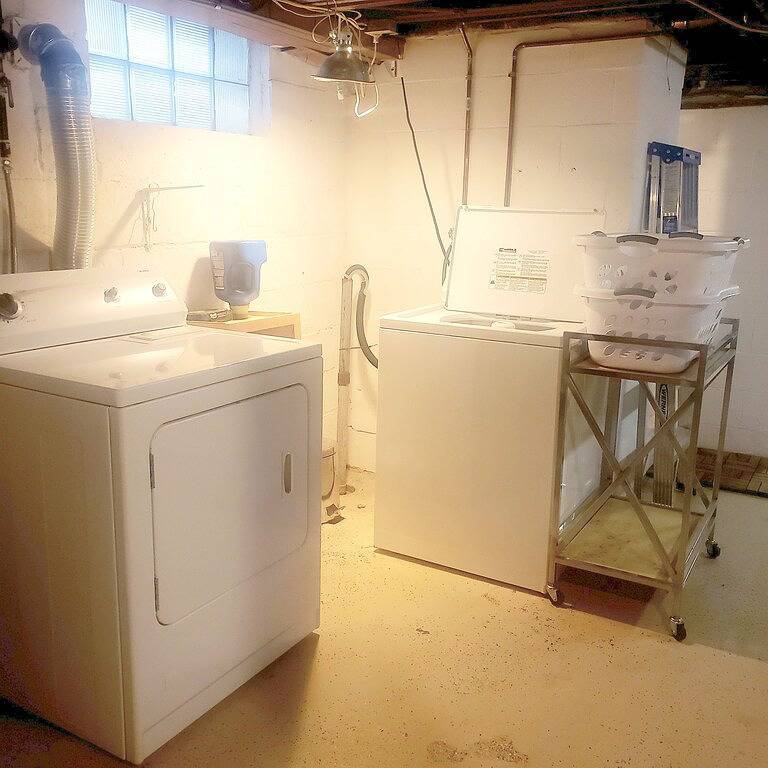 Manistee Charm: Minutes from Beach & Downtown in Manistee, Manistee County