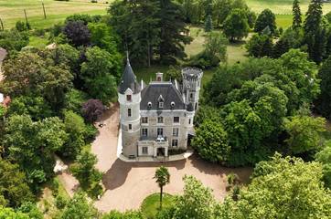Chambre d’hôte pour 2 personnes, avec jacuzzi ainsi que jardin et piscine en Nouvelle-Aquitaine