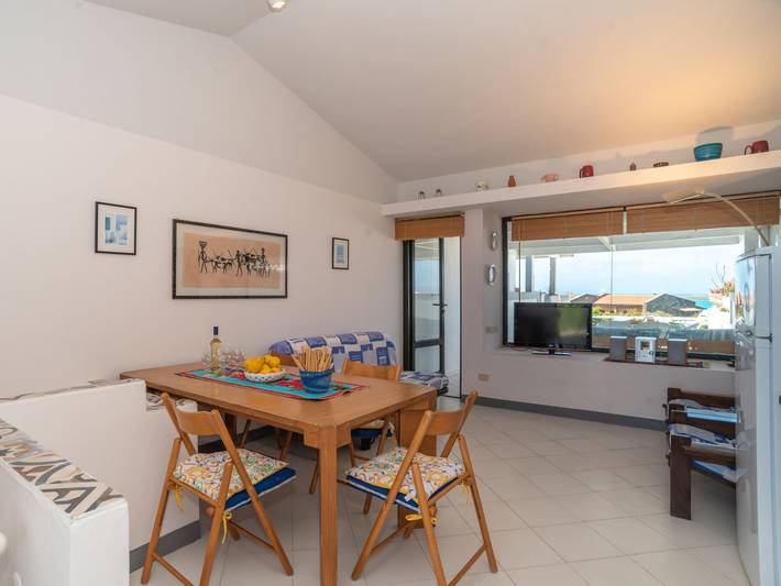 Location de vacances pour 6 personnes, avec jardin et terrasse à Stintino - 4