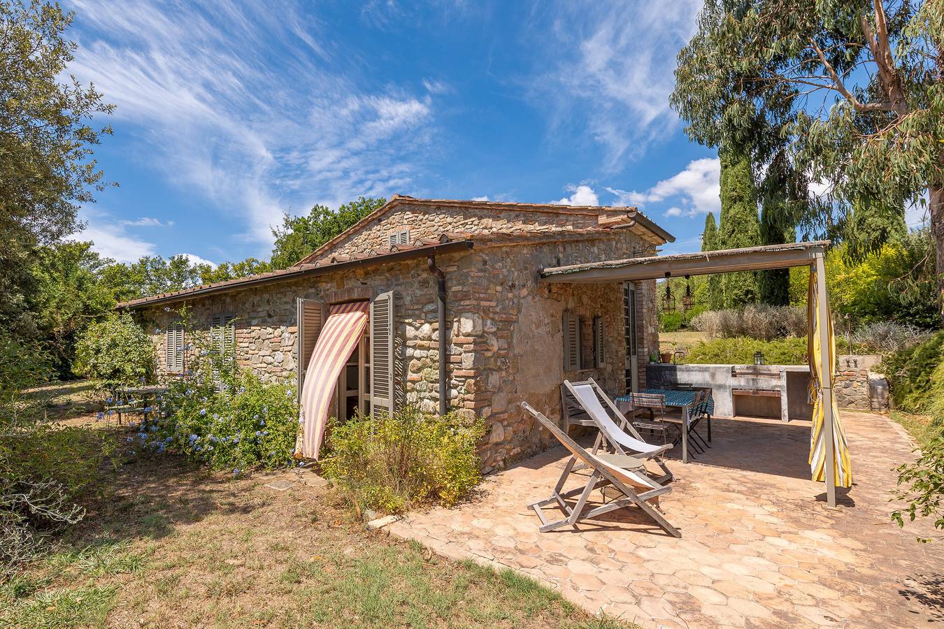 Petite maison 'Casale Per 4 Persone' avec piscine partagée, Wi-Fi et climatisation in Montecatini Val di Cecina, Côte des Étrusques