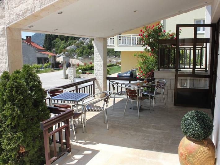 Ganze Wohnung, Comfort One Bedroom Apartment with Balcony in Ploce, Dubrovnik-Neretva
