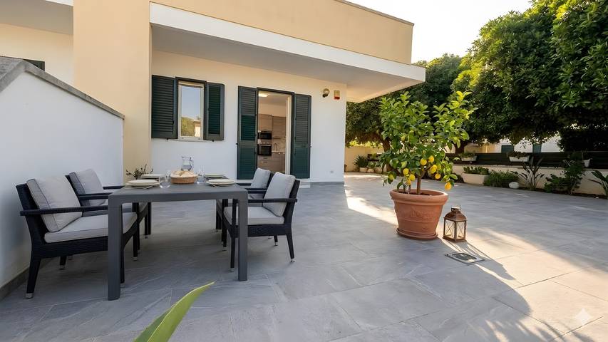 Casa vacanza per 6 persone, con giardino, con animali domestici a Torre Specchia Ruggeri