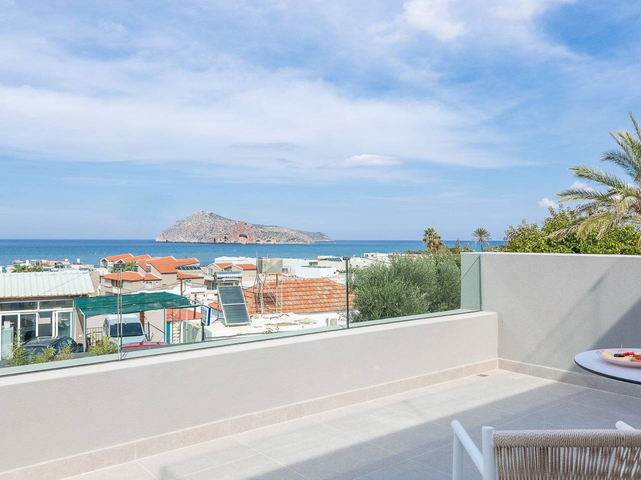 Villa mit beheiztem Pool in der Nähe von Strand und Geschäften in Platanias, Region de Chania