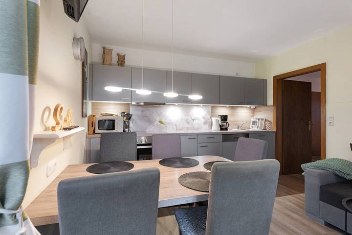 Ganze Wohnung, Ferienwohnung 'Deichblick 2' mit Gemeinschaftsgarten und -balkon in Westerkoog, Hedwigenkoog