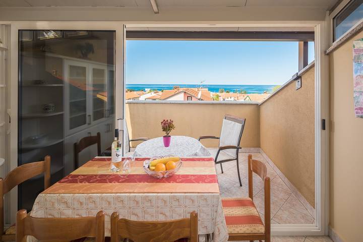 Ferienwohnung für 4 Personen, mit Balkon/Terrasse in Poreč - 4