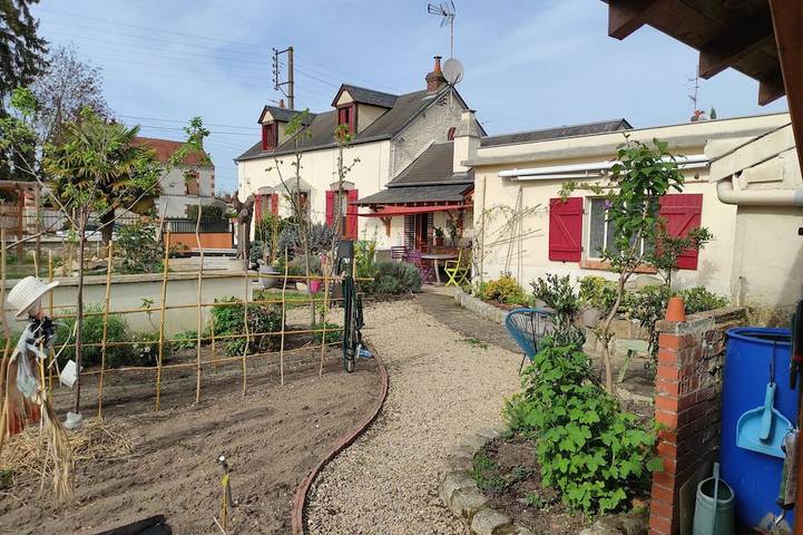 Location de vacances pour 4 personnes, avec Terrasse et Jardin à Châlette-sur-Loing