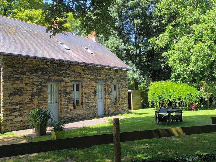 Gîte pour 6 personnes, avec Terrasse et Jardin à La Grigonnais