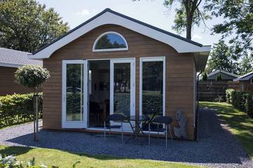 Ferienhaus für 4 Personen, mit Terrasse und Garten in Dirkshorn