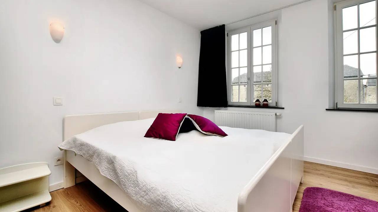 Ferienhaus für 9 Personen (340 m²) in Honnay in Beauraing, Regio Namur