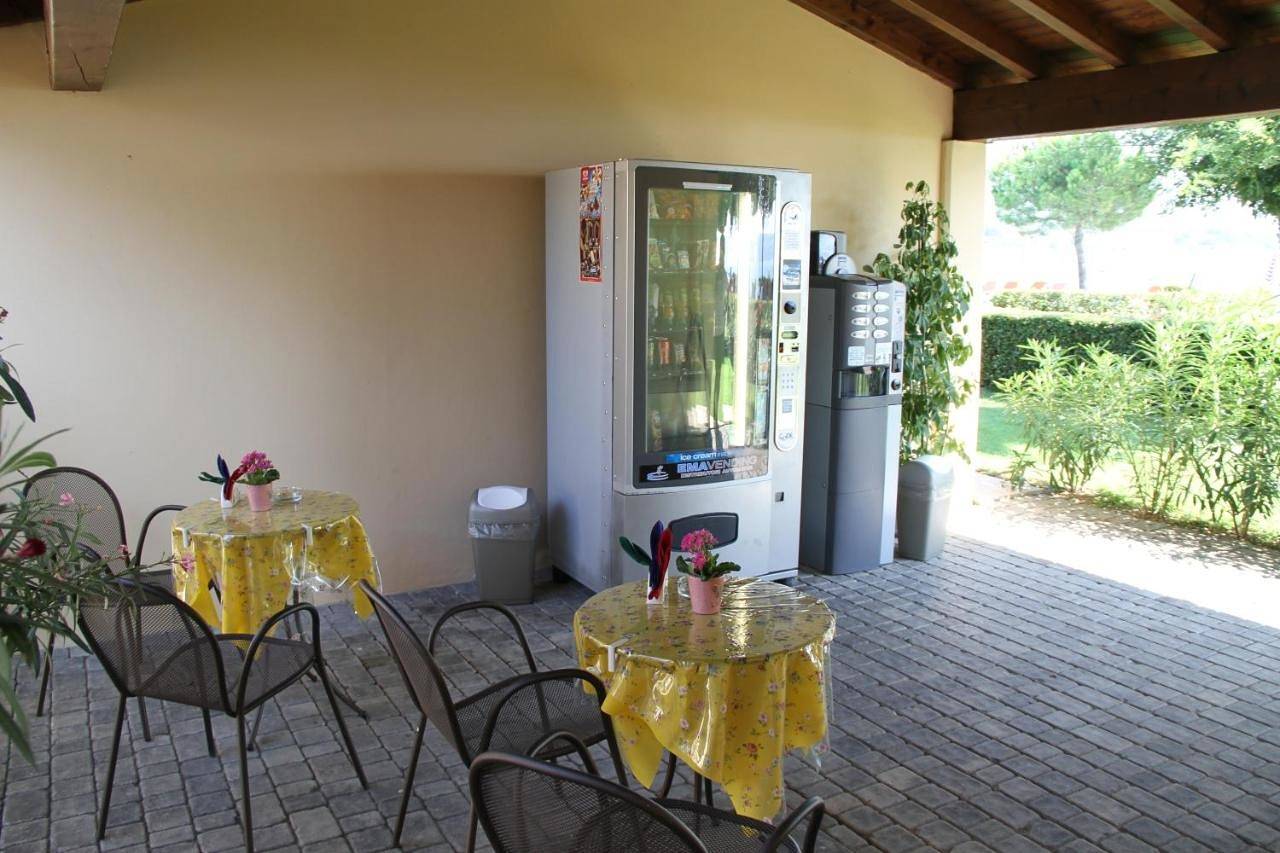 Le Corti Del Lago in Padenghe sul Garda, Prealpi Gardesane