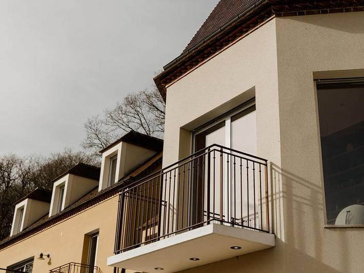 Chambre d’hôte pour 6 personnes, avec jardin ainsi que piscine et jacuzzi