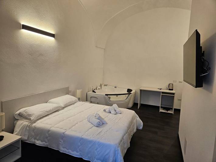 Maison d’hôte pour 2 personnes, avec vue et terrasse à Bosa - 2