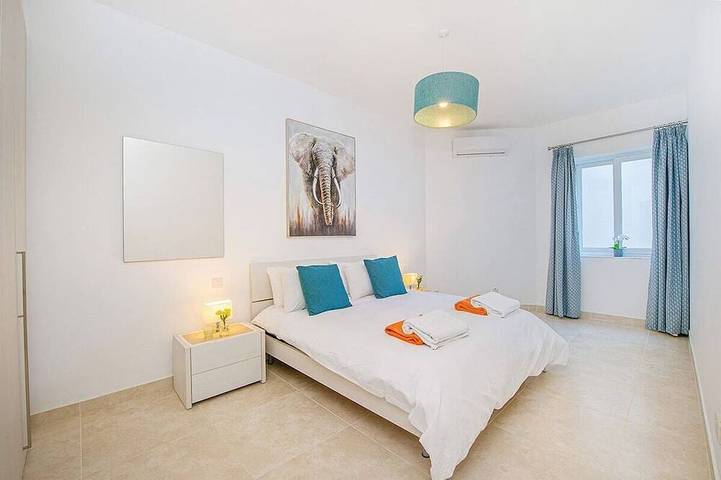 Ganze Wohnung, The Hillock South in Marsalforn, Zebbug