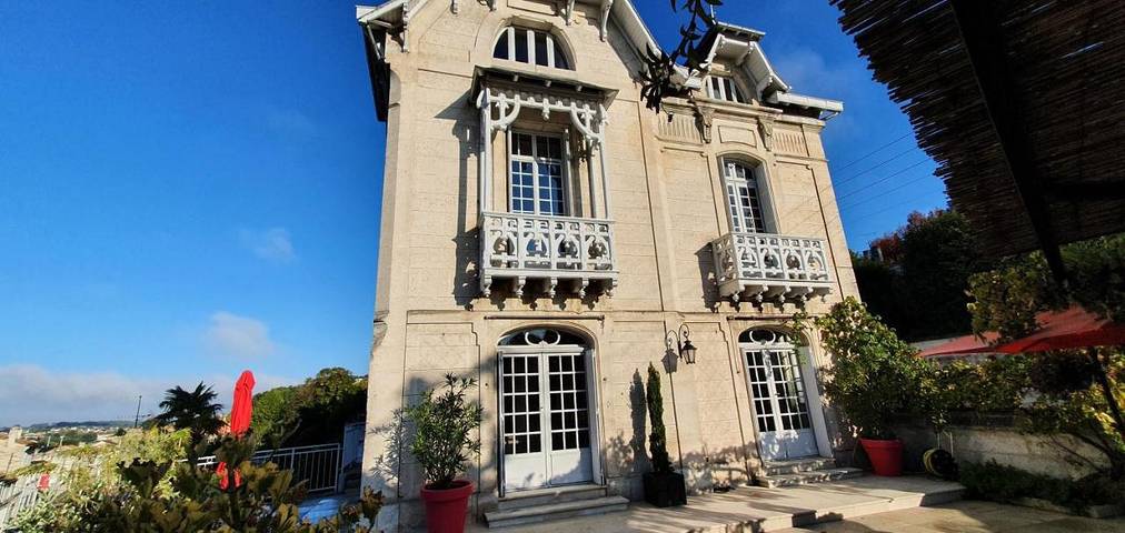 Chambre d’hôte pour 2 personnes, avec Balcon ainsi que Terrasse et Sauna