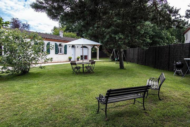 Location de vacances pour 5 personnes, avec jardin à Pibrac