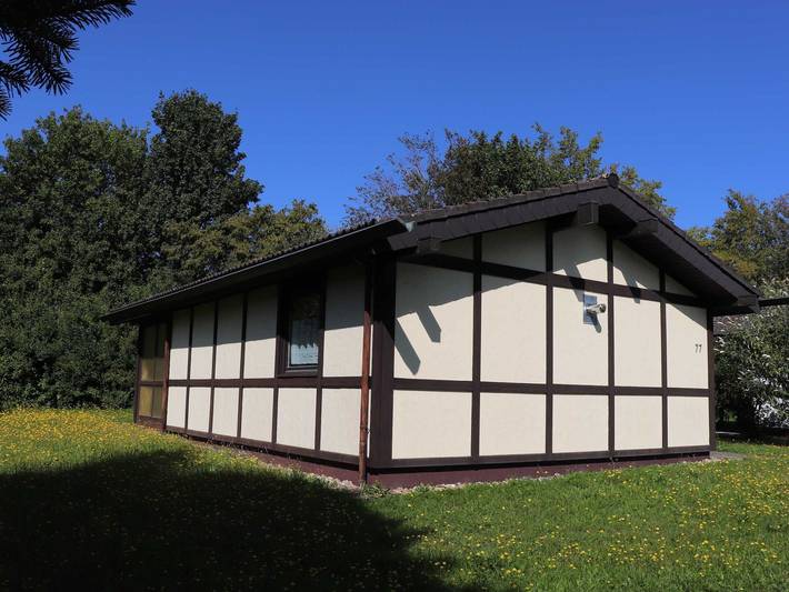 Bungalow für 4 Personen, mit Terrasse und Garten, kinderfreundlich im Odenwald