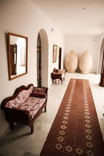 Chambre d’hôte pour 3 personnes, avec balcon ainsi que piscine et jacuzzi à Palma del Río