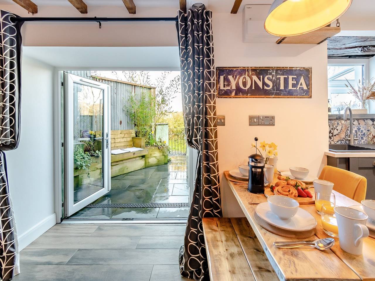 Ty Rhiw in Cardigan Bay