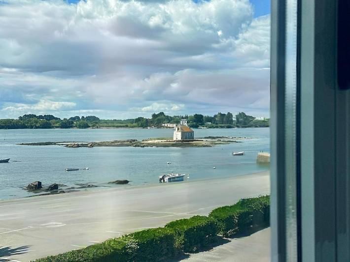 Location de vacances pour 6 personnes, avec Balcon ainsi que Terrasse et Vue dans Chapelle de Saint-Cado