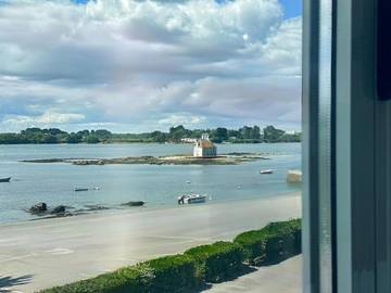 Gîte pour 6 personnes, avec balcon et vue, adapté aux familles dans Plage De Saint Cado Belz