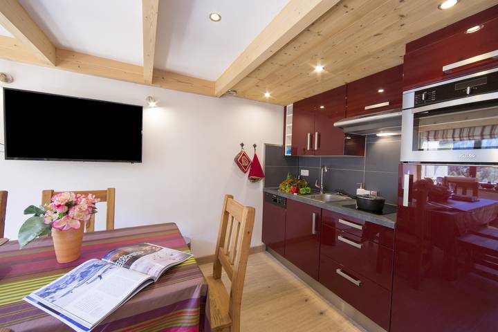 Appartamento intero, Grand Roc C306 280m from Slopes, View, Parking & Wifi in Argentière, Chamonix-Mont-Blanc